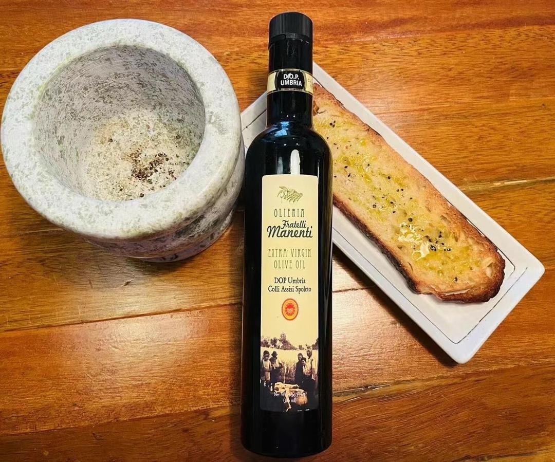 Olive Oil "Fratelli Manenti" DOP 0,50 lt. / Bottle